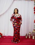 Long Sleeve Floral Velvet Dress_Style